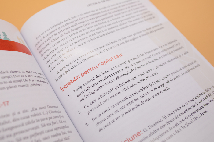 Discutia - 7 lectii pentru a prezenta copilului tau sexualitatea biblica [21]