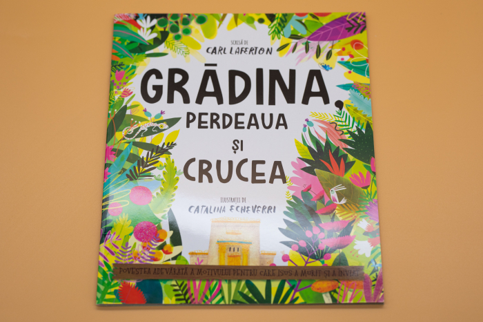 Gradina, perdeaua si crucea (seria: Povesti care spun adevarul) [14]