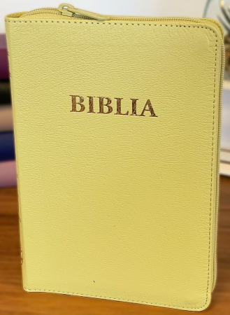 Medii - Biblie medie 057 ZTI – verde