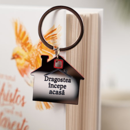Breloc metalic - Dragostea incepe acasa [1]
