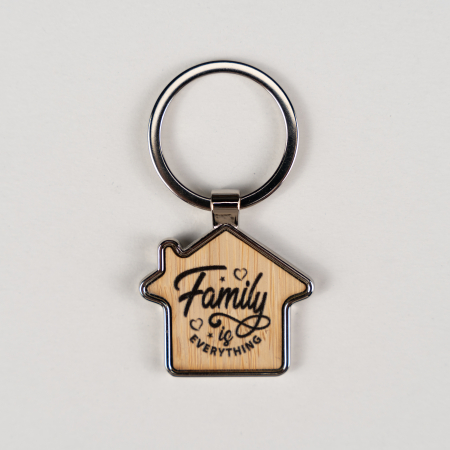 Brelocuri - Breloc metalic - Family is everything