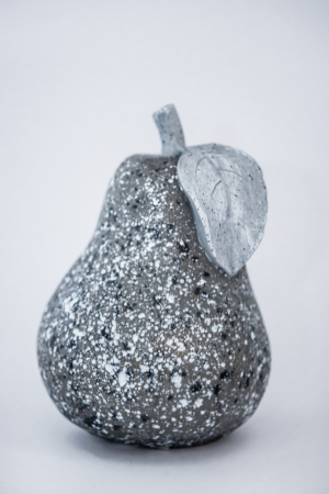 Statuete - Sculptura ceramica Pear Granito