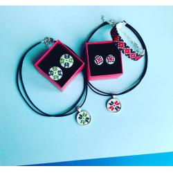 Seturi cadou - Doua seturi de accesorii traditionale