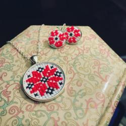 Medalion + cercei traditionali [1]