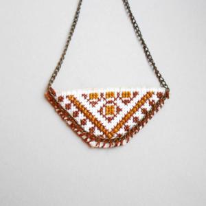 Lantisor cu Motive Romanesti [2]