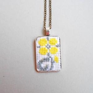 Lantisoare - Pandantiv Patru Petale