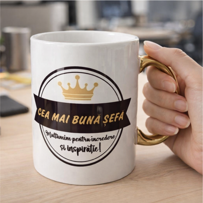 Cana-personalizata-cu-maner-auriu-pentru-Cea-mai-buna-Sefa-1 [3]