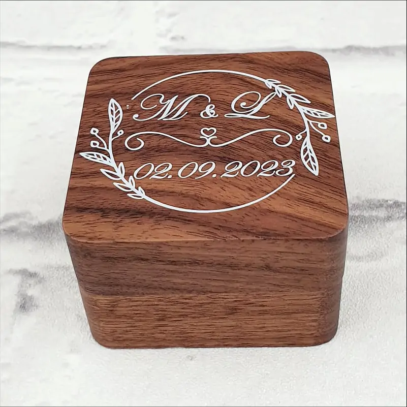Cutie de Verighete Personalizată, Din Lemn [2]