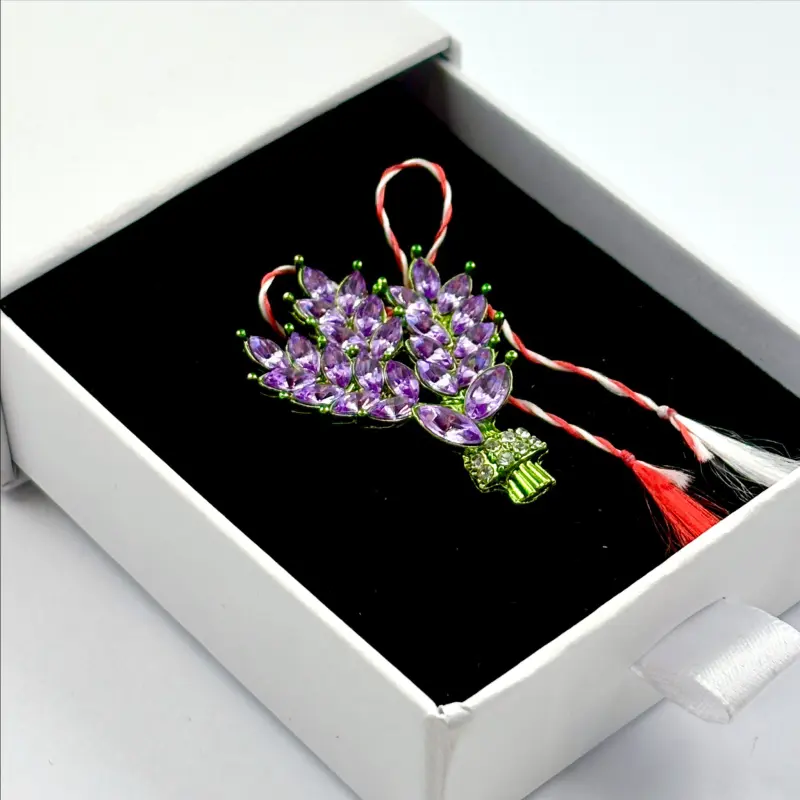 martisor-brosa-lavanda [2]