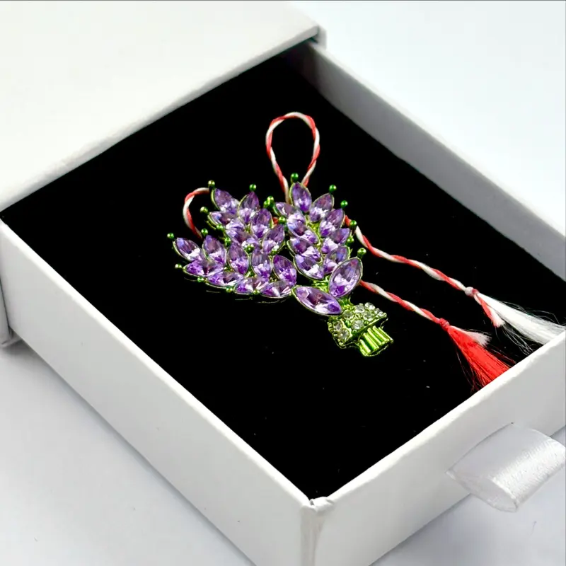 martisor-brosa-pentru-mama [2]