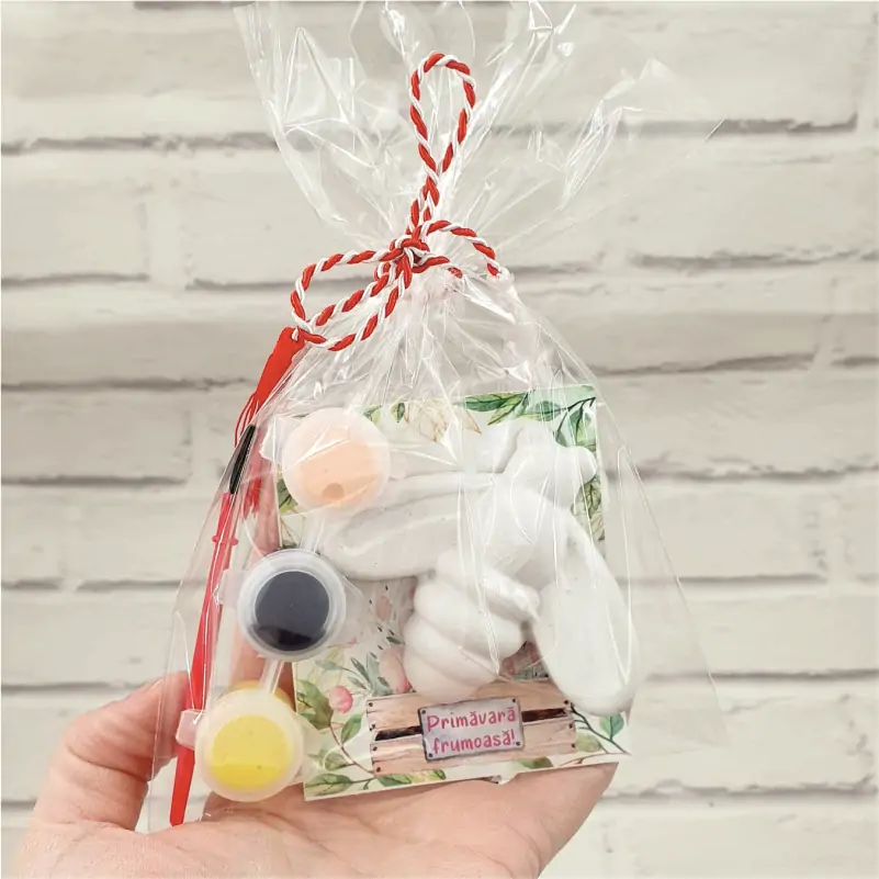 Martisor-creativ-de-pictat-pentru-copii-albina [2]