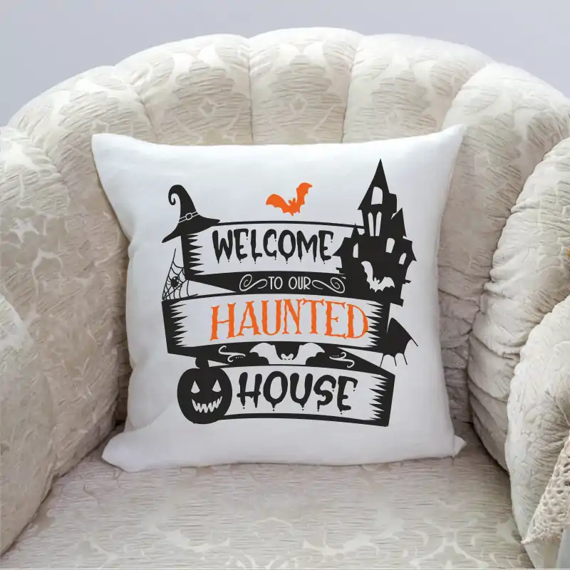 Perna Halloween cu mesajul "Welcome to our hunted house" [2]