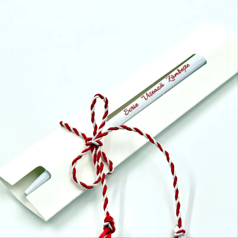 pix-alb-personalizat-martisor-scrie-viseaza-zambeste [3]
