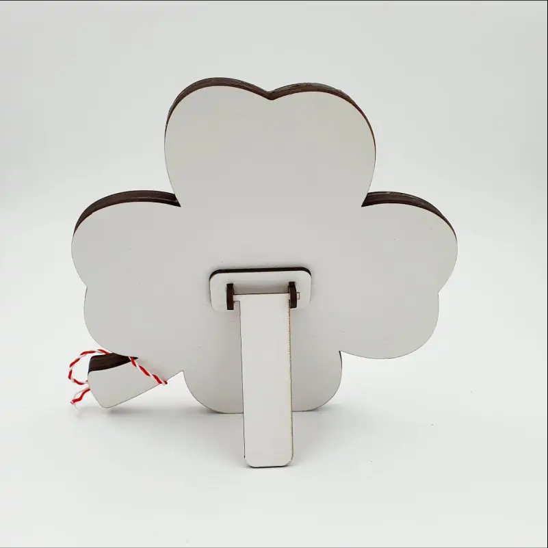 Rama-martisor-trifoi-norocos-cu-licheni-verzi-model-Invatatoare-15-x-15-cm-1 [5]