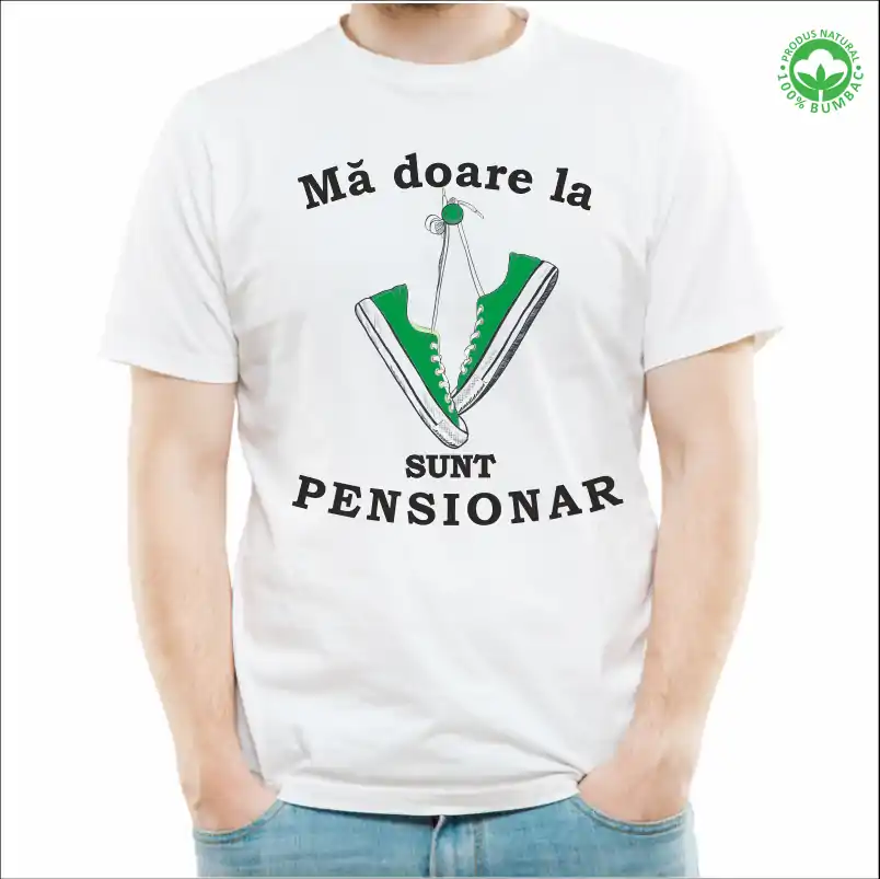 Tricou Pensionare alb, personalizat cu textul "Ma doare la tenesi, sunt pensionar" tenesi verzi [1]