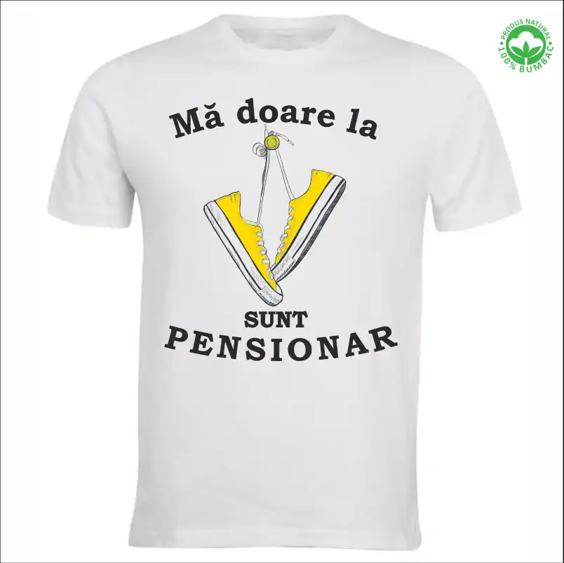 Tricou Pensionare alb, personalizat cu textul "Ma doare la tenesi, sunt pensionar" tenesi galbeni [1]