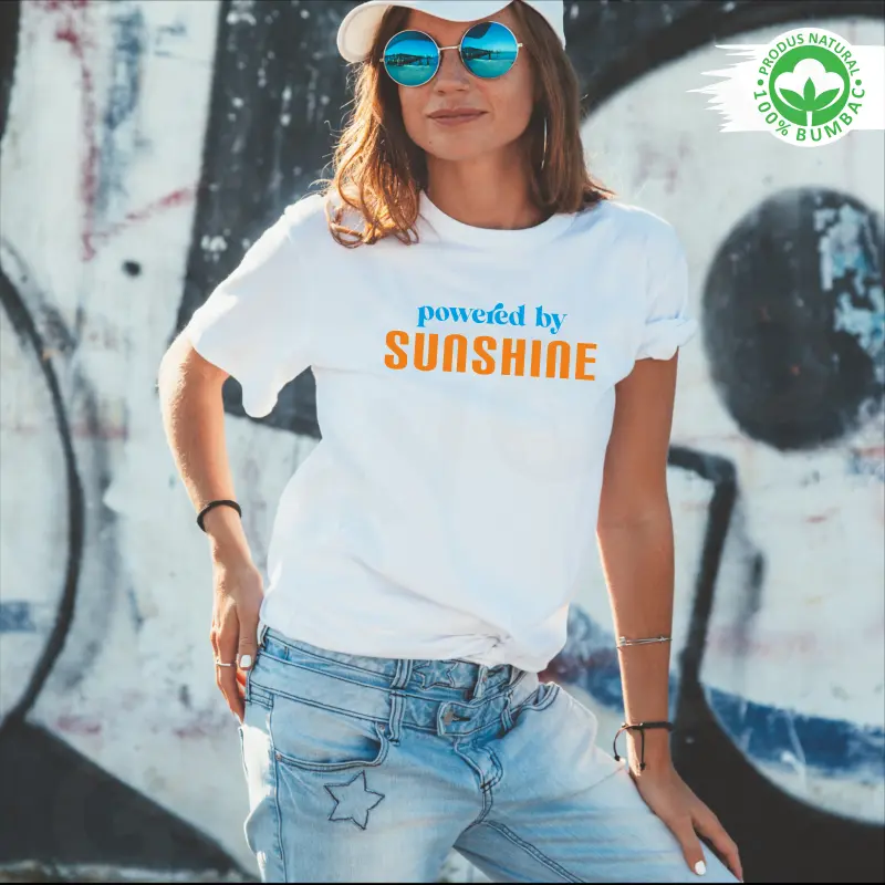 Tricou personalizat: "powered by sunshine"  [4]
