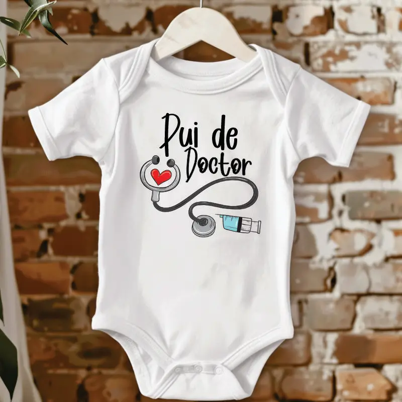 Body bebelusi personalizate - Body-personalizat-cu-mesajul-Pui-de-doctor