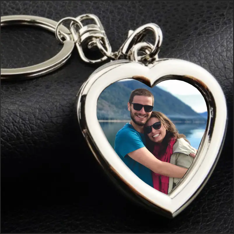 Cadouri de Craciun - Breloc-Inima-Personalizat-cu-Poza-Ta