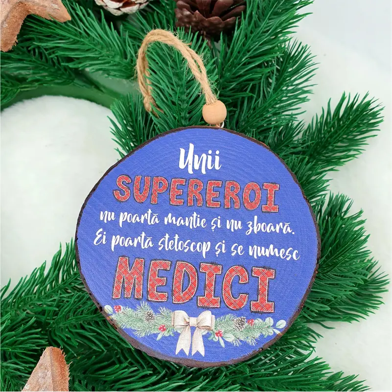Cadouri-de-Craciun-personalizate-pentru-doctor [3]