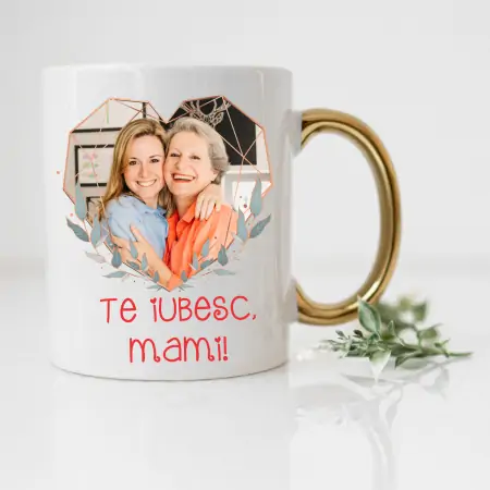 Cadouri pentru Mama - Cana alba cu maner auriu "Te iubesc Mami"