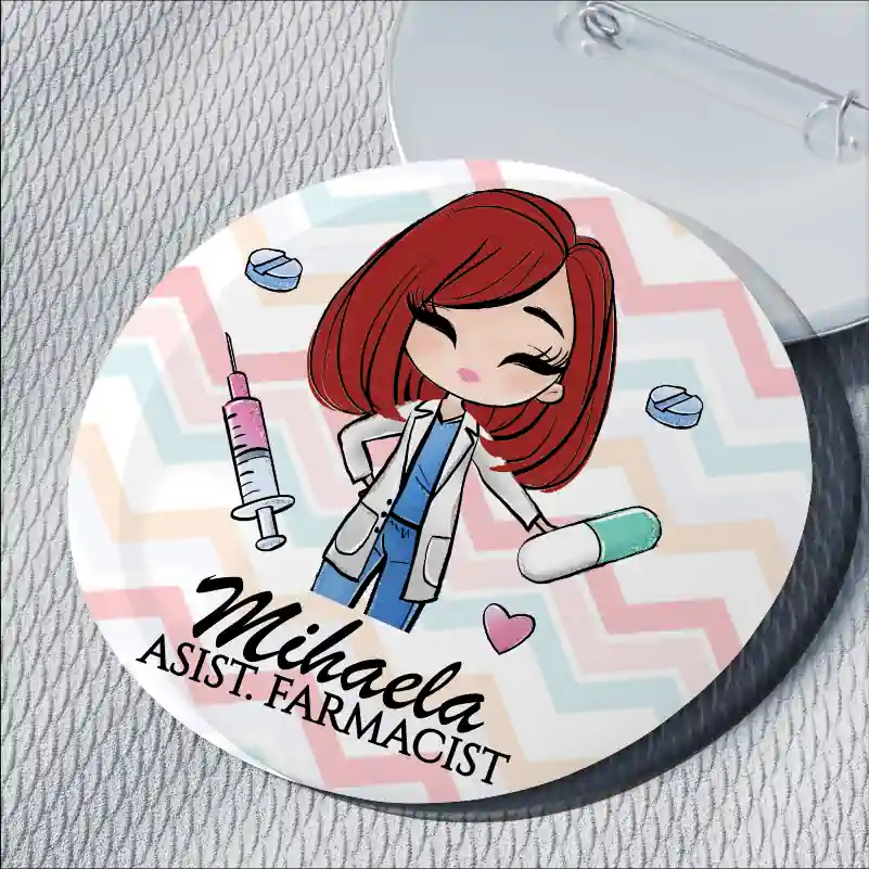 Insigna-Personalizata-Asistent-Farmacist sau-Farmacist-Diverse-Culori-de-Par [3]