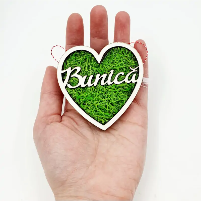 Martisor cu licheni verzi pentru Bunica [2]