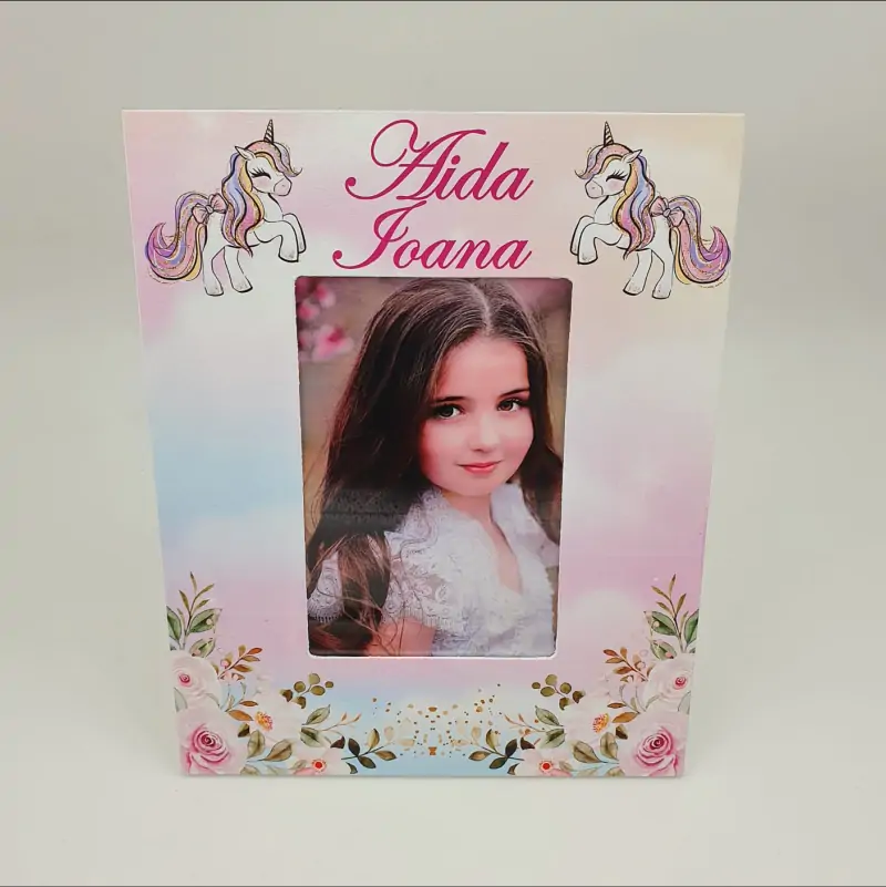 Botez - Rama-foto-personalizata-cu-poza-ta-preferata-model-Unicorn-1