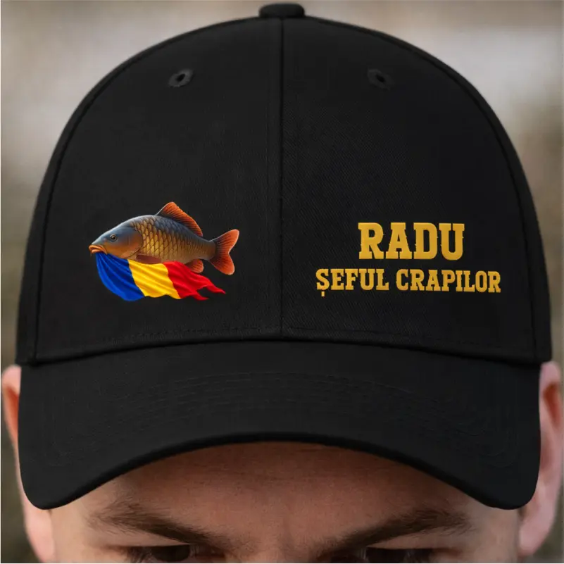 Cadouri pentru pescari - Sapca-neagra-personalizata-pentru-pescari-Model-sefu