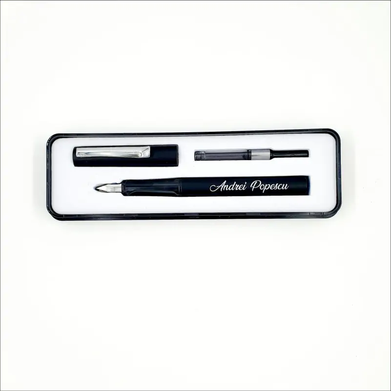 Cadouri Copii - Stilou-Personalizat-negru-in-cutie-cadou