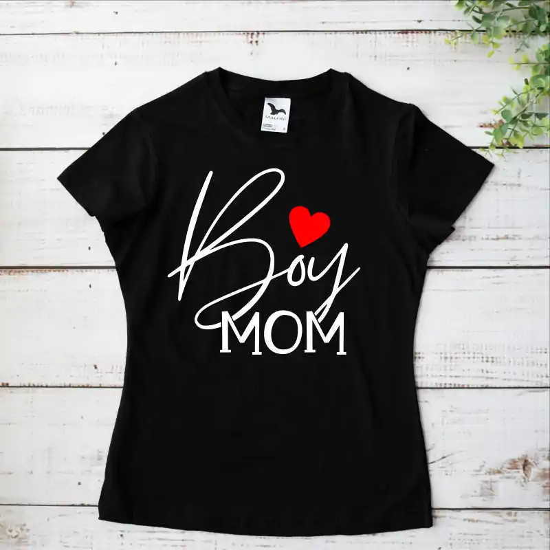 Tricou alb personalizat: "boy mama" (dama) [1]