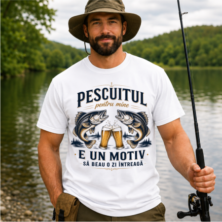 Tricouri pentru pescari - Tricou Amuzant pentru Pescari „Pescuitul Pentru Mine Este un Motiv Să Beau o Zi Întreagă”