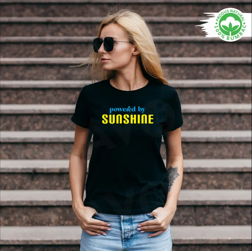 Tricou personalizat: "powered by sunshine"  [2]