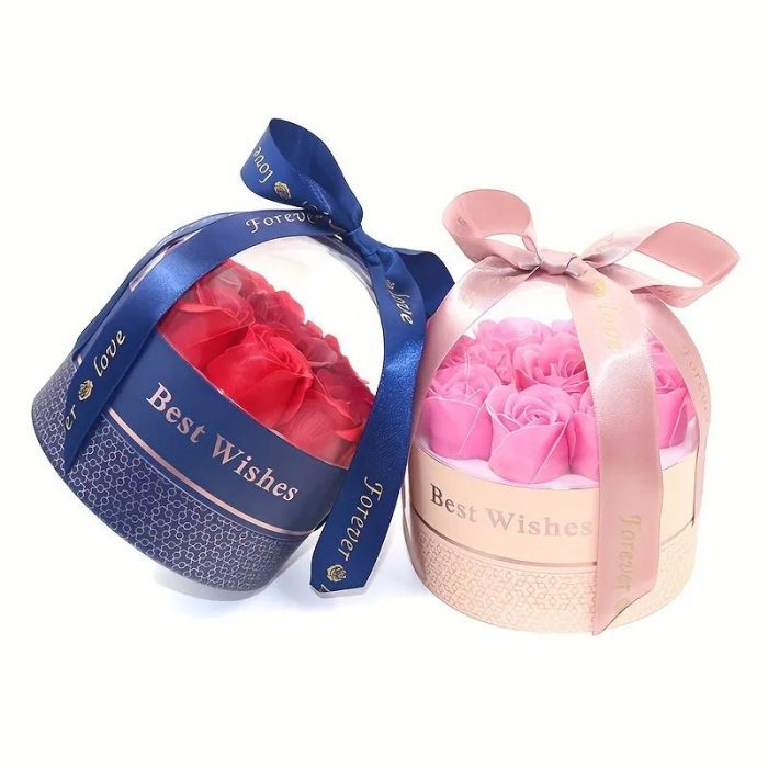 Aranjament cadou cu flori de sapun in cutie rotunda [5]