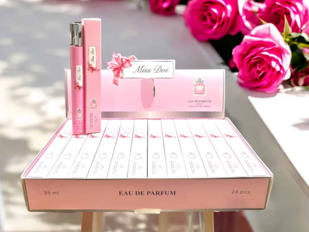Ingrijire Personala - Apa de parfum spray tip pix Miss Doi, 35ml