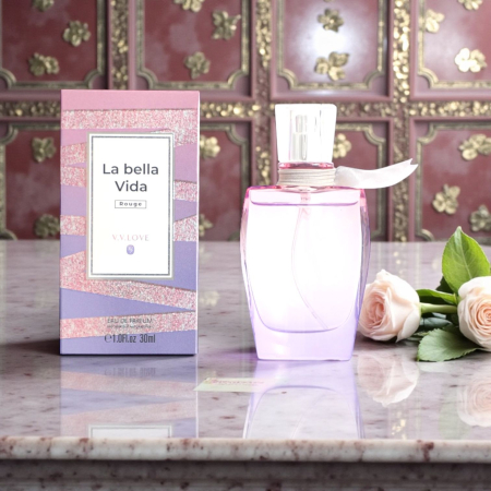 Ingrijire Personala - Apa de parfum VV Love La bella Vida Rouge, 30ml