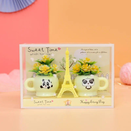 Cadou aranjament floral cesti si turn Eiffel [2]