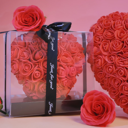 Set Cadou - Cadou inima trandafiri sapun in cutie