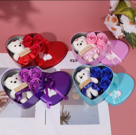 Set Cadou - Cadou ursulet sapun in cutie inima
