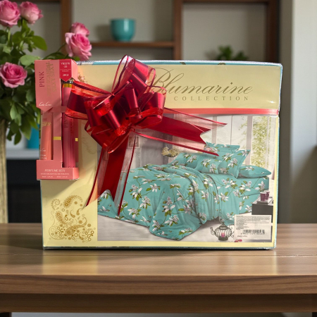 Set Cadou - Set cadou G41: Lenjerie de pat si parfum cu crema de maini