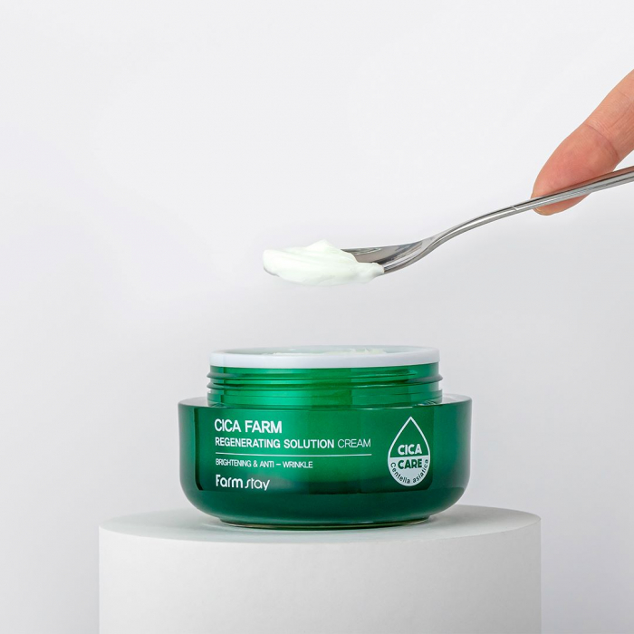Crema pentru fata hidratanta calmanta cu efect antirid Farmstay Cica Farm Regenerating Solution 50ml [4]