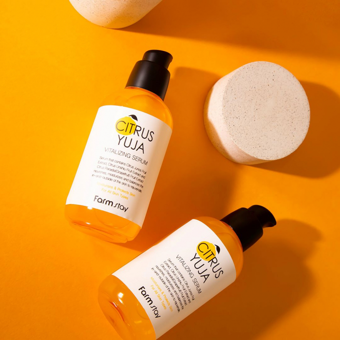 Set revitalizant in 4 pasi Farmstay Citrus Yuja Vitalizing Spuma de curatare, Toner, Crema pentru fata si Ser  Cadou [8]