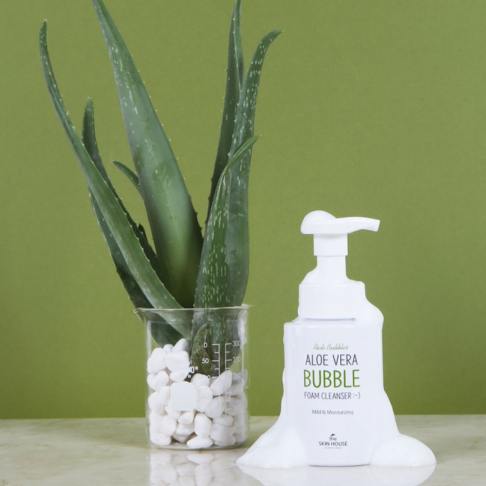 Spuma pentru curatare fata hidratanta calmanta The Skin House Aloe Vera Bubble Foam 300ml [4]