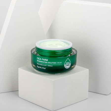Crema pentru fata hidratanta calmanta cu efect antirid Farmstay Cica Farm Regenerating Solution 50ml [4]