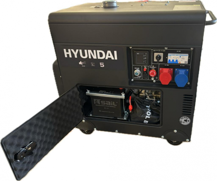 Generator de curent trifazat cu motor diesel Hyundai DHY8601SE-T 8 kVA, insonorizat [2]