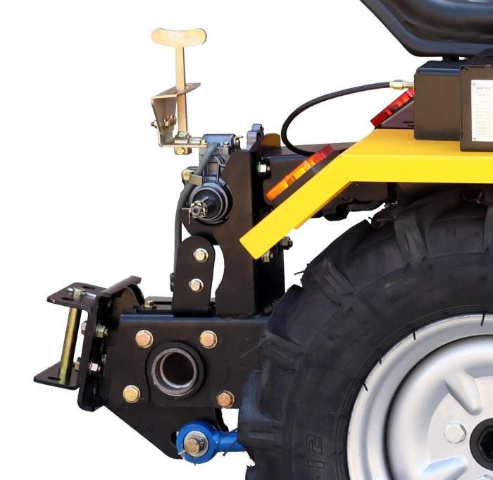 Mini tractor ProGARDEN Campo T12M 4560000061 4x4, 12CP, diesel, ridicare hidraulica fata si spate, transmisie sincronizata [3]