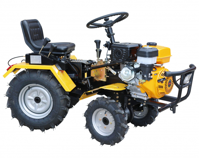 Mini tractor ProGARDEN Campo T18609 45600S18609 4x4, 18CP, benzina, ridicare hidraulica spate [1]