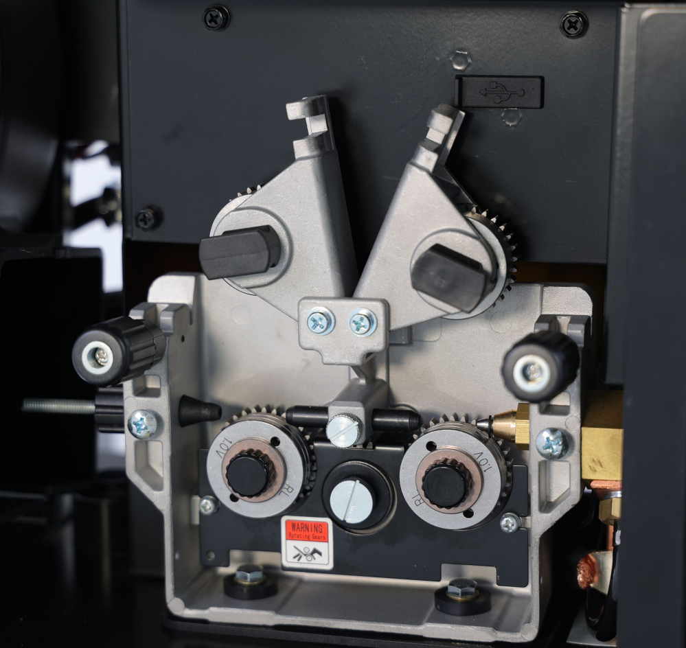ProWELD MIG 500Y Synergetic Invertor sudare profesional MIG/MAG, MMA, Lift TIG + derulator detasabil [6]