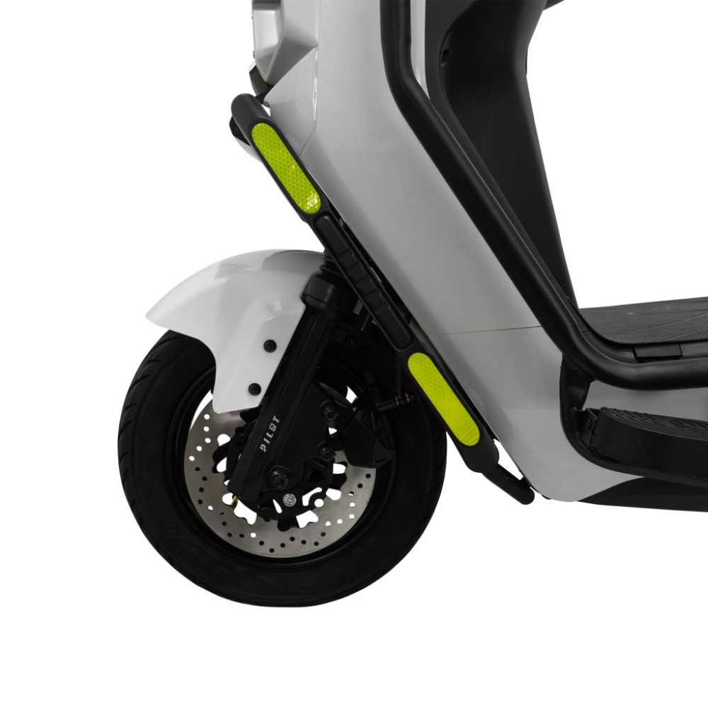 Scuter electric RURIS PILOT SX710A 2100W cu topcase inclus si autonomie pana la 59 km [11]