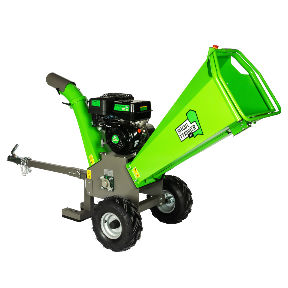Tocator de crengi Micul Fermier, motor benzina 15 CP, cu carlig de remorcare, 120 mm diametru maxim de taiere, pentru rumegus [1]